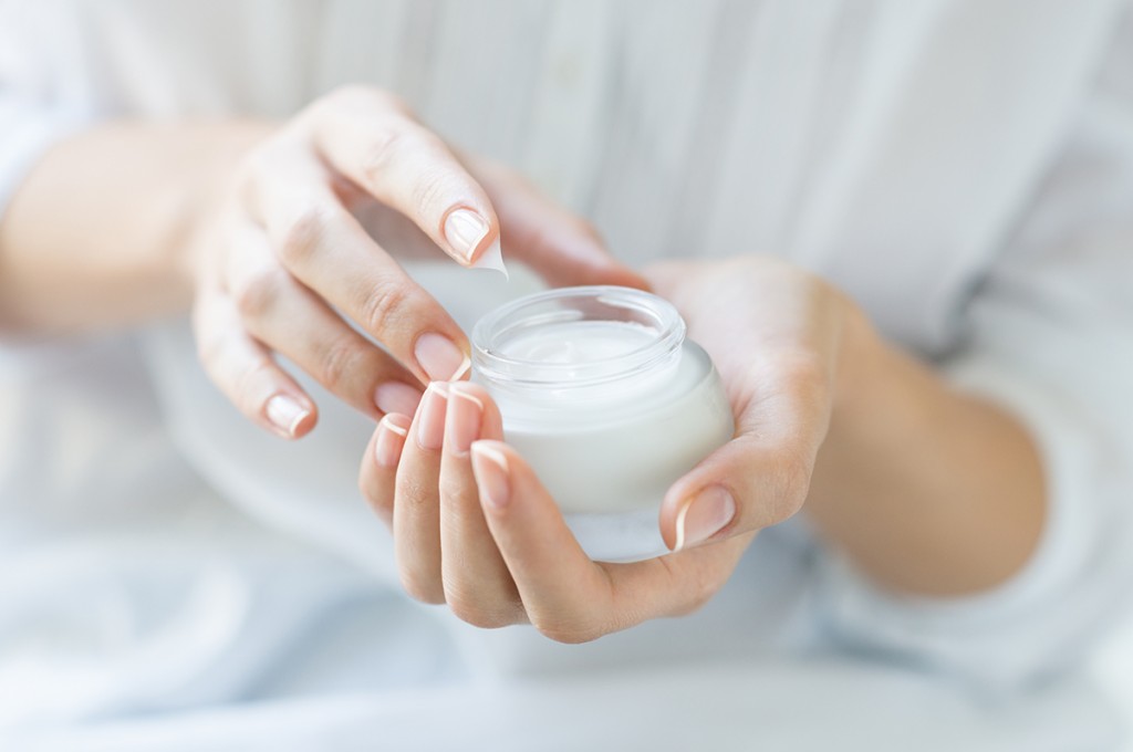 What is the Best Moisturizer for Dry, Aging Skin?